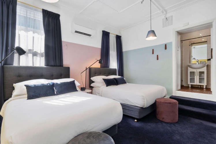 Standard Quadruple room