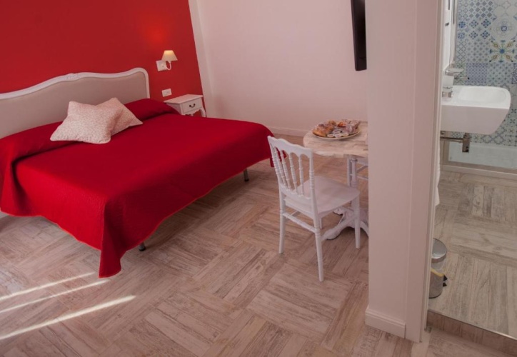 Superior Triple room
