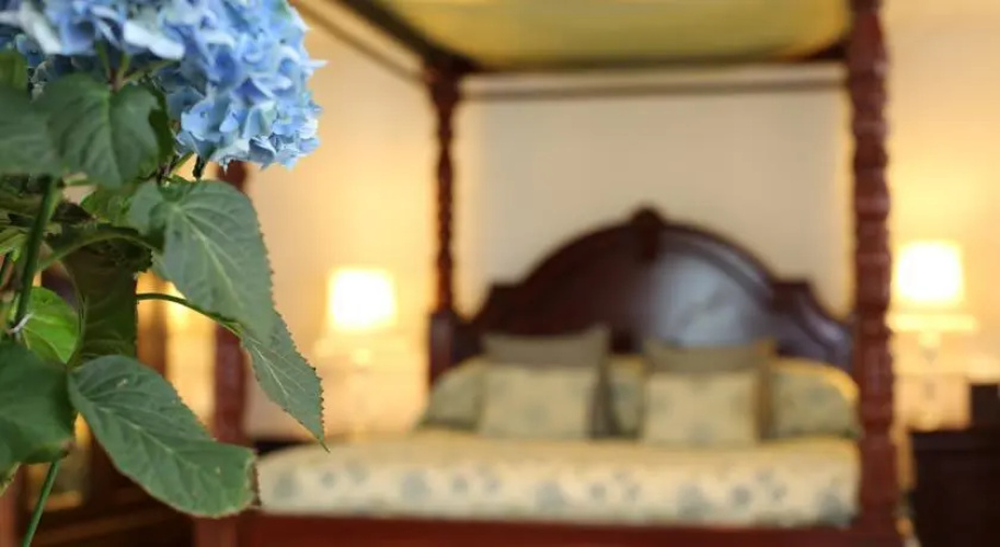 Brompton House - Garden Suite
