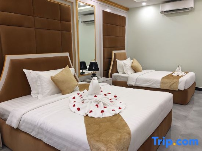 Royal Double Suite