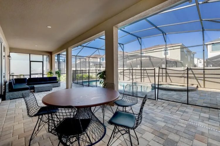 1529NPT villa