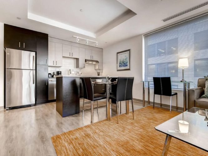 Global Luxury Suites at the Commonwealth