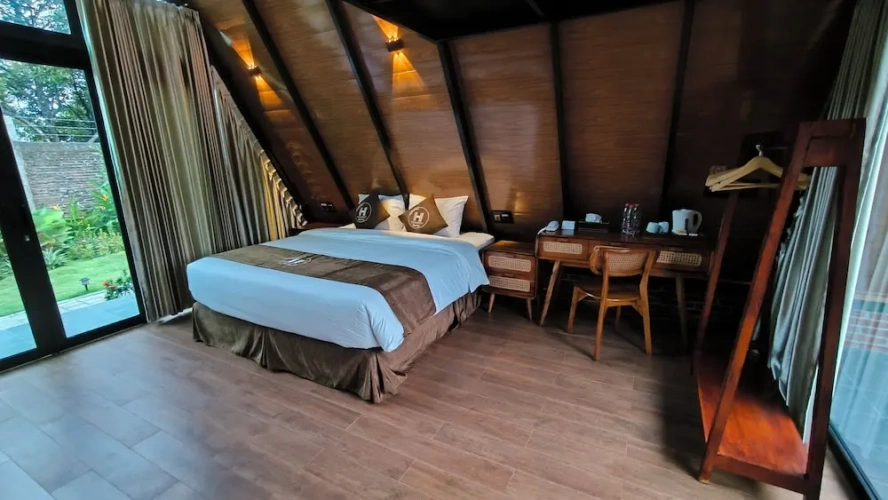 Deluxe Triple room