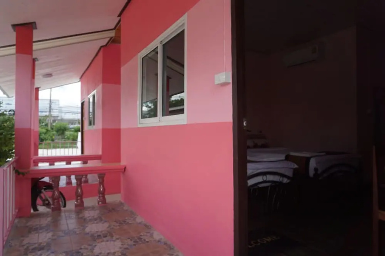 Baan Kwanlada Hotel