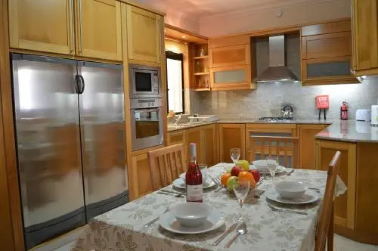 The April Maisonette