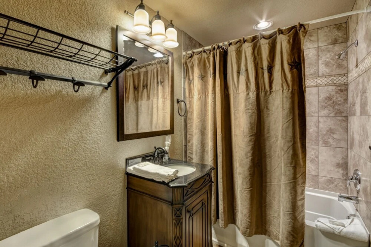414Elkmountainmtncb Elk Mountain House
