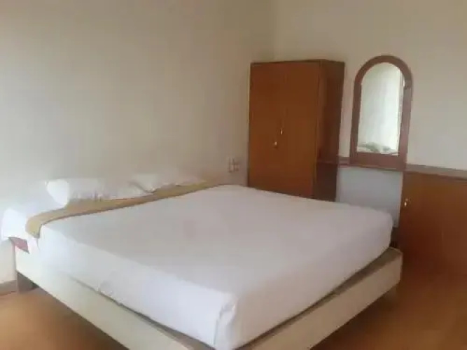 Emarald Hotel
