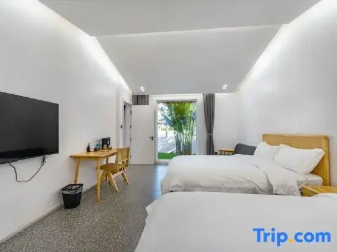 Deluxe Family Suite