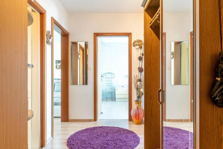 Id 5546 - Private Apartment