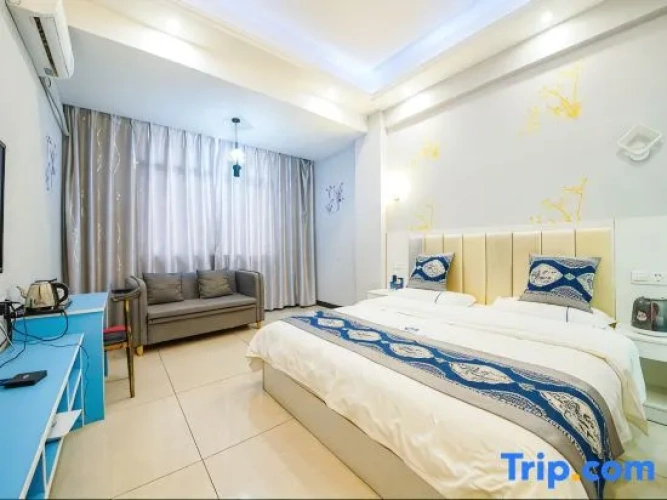 Deluxe Family room