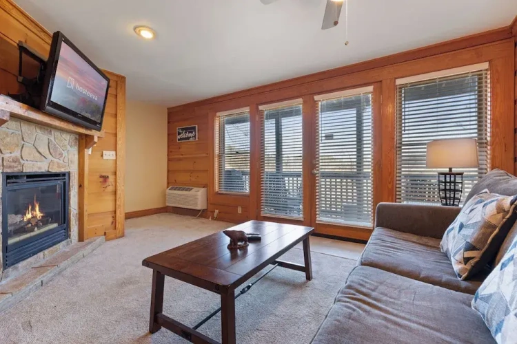 Standard Double room with mountain view