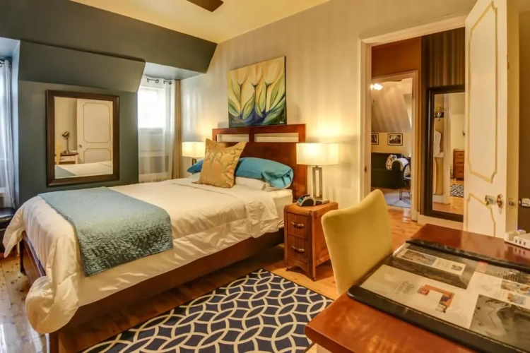 1 Bedroom Suite with view