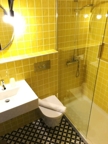 Lemon Tree Apartments