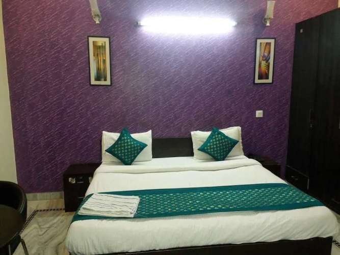 Comfort Rooms K R Group