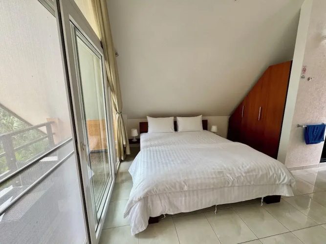 Siam Royal View Beachfront Villa by PSR