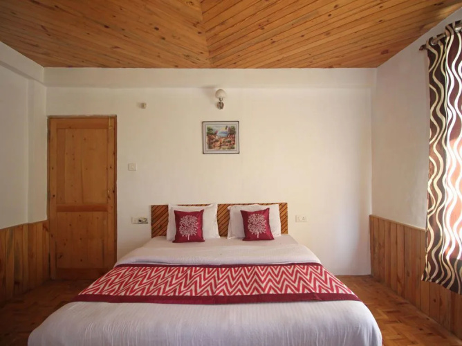OYO 7579 Roo Cottage