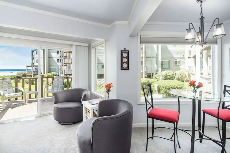 Studio with balcony