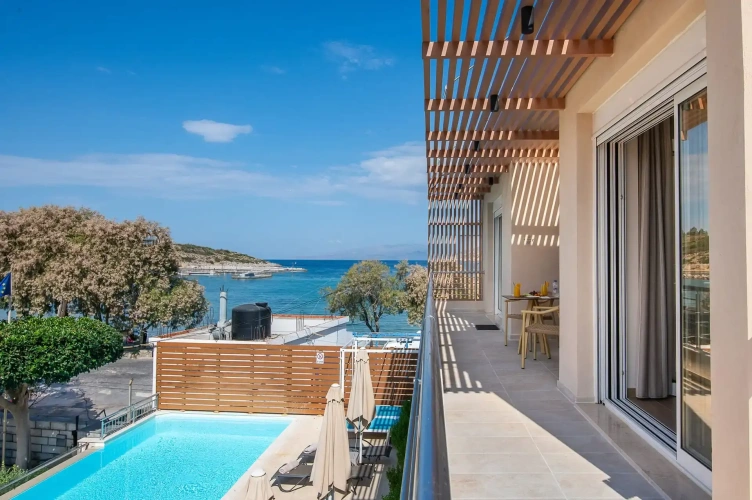 Superior Double room with sea view