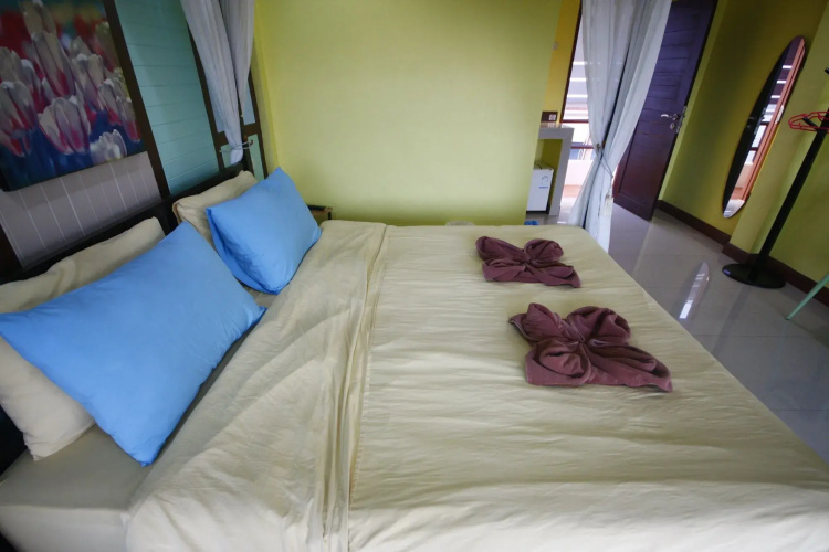 Koh Larn Sea Side Resort