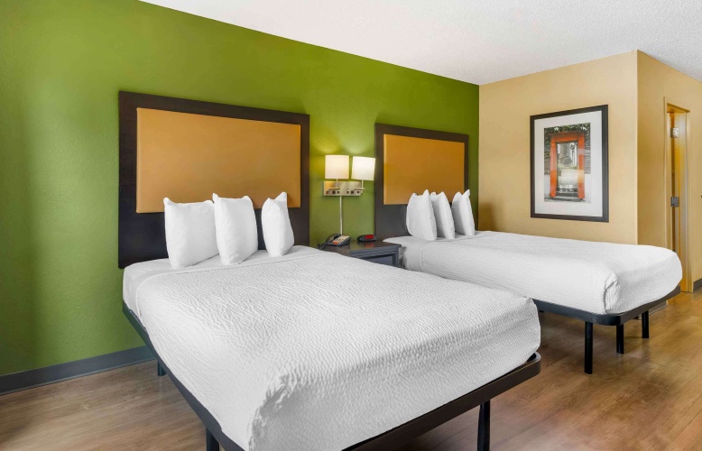 Quadruple Suite