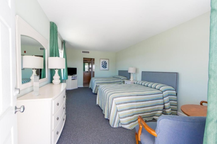 Deluxe Quadruple room with ocean view