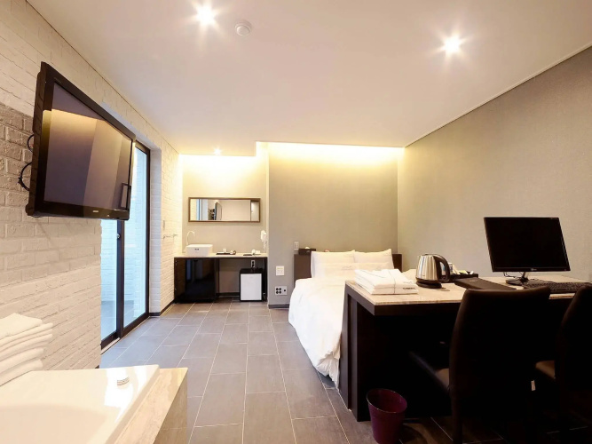Queens Hotel Seomyeon Busan