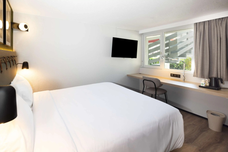 Campanile NATURE - Aix Les Bains
