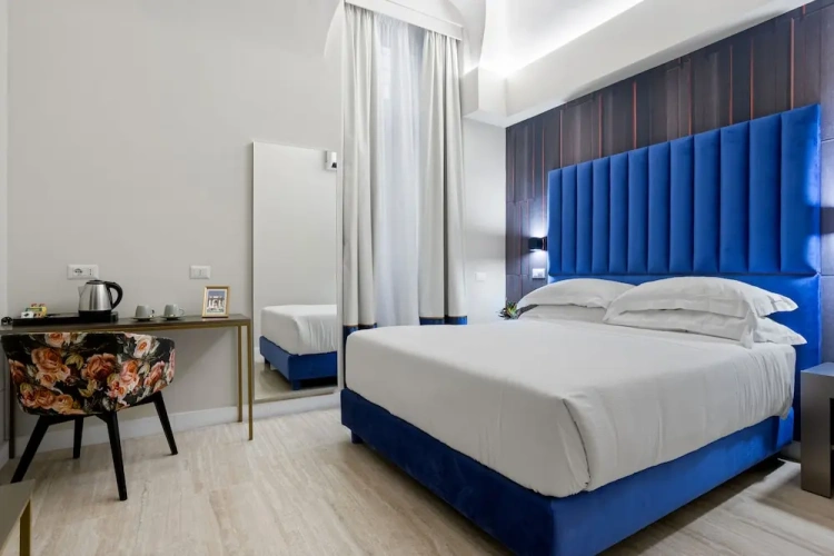 Deluxe Double room with city view