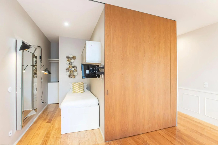 Cute & Bright Flat w/ AC by LovelyStay