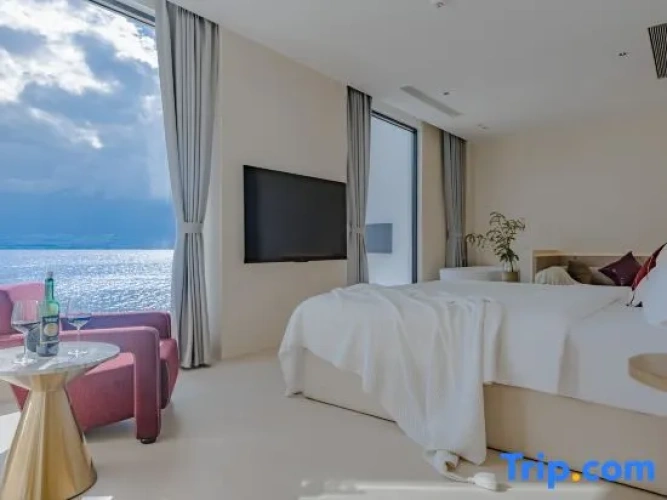 Deluxe Double Family room with sea view