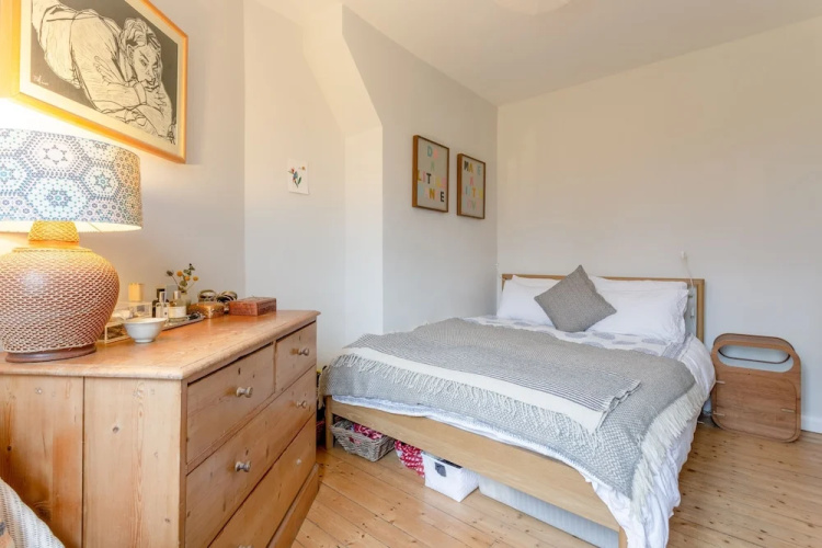 Stylish Arty Apartment in Hackney