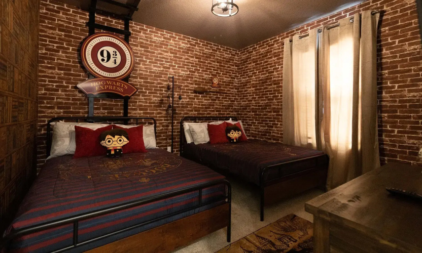 5 Bedrooms Cottage