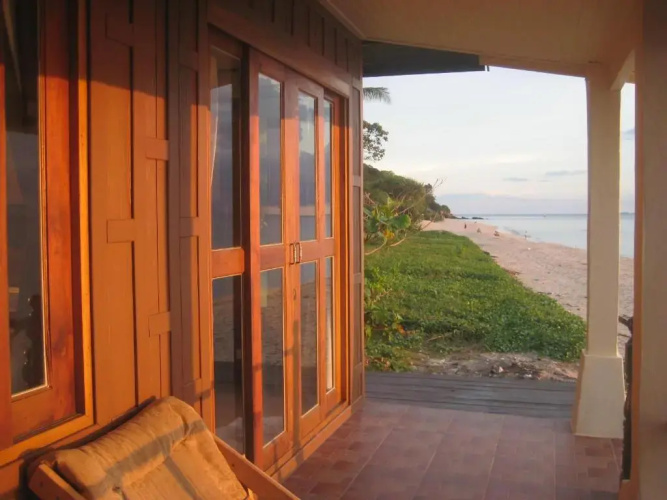 Lanta Paragon Bungalow