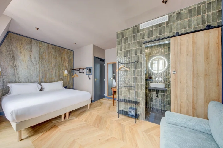 Classic Triple room