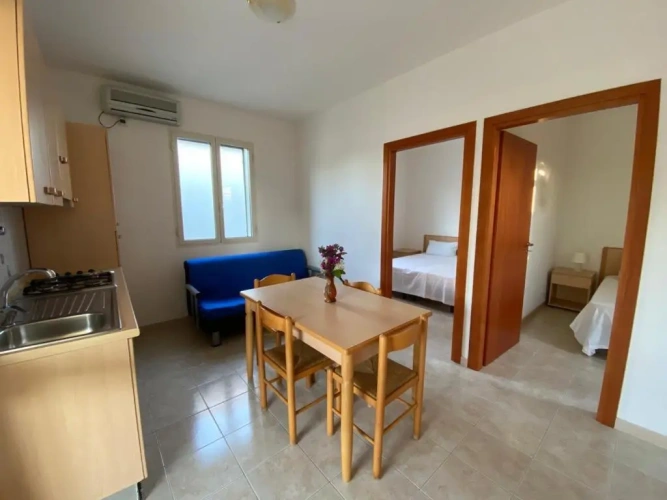 2 Bedrooms Cottage