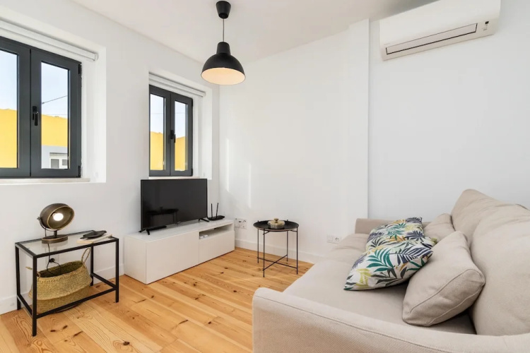 Belem Design 04 by Homing