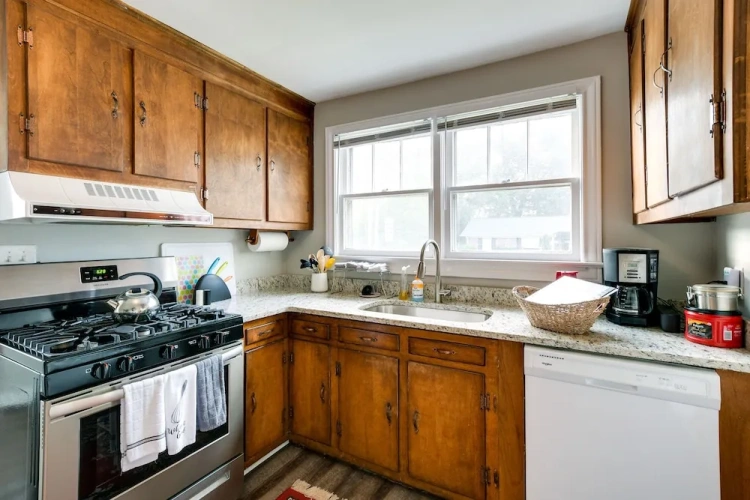 2 Bedrooms Cottage
