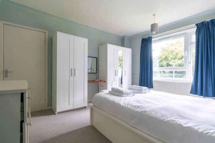Charming One Bed Abode In East Putney