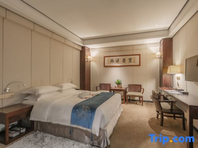 Business Double Suite