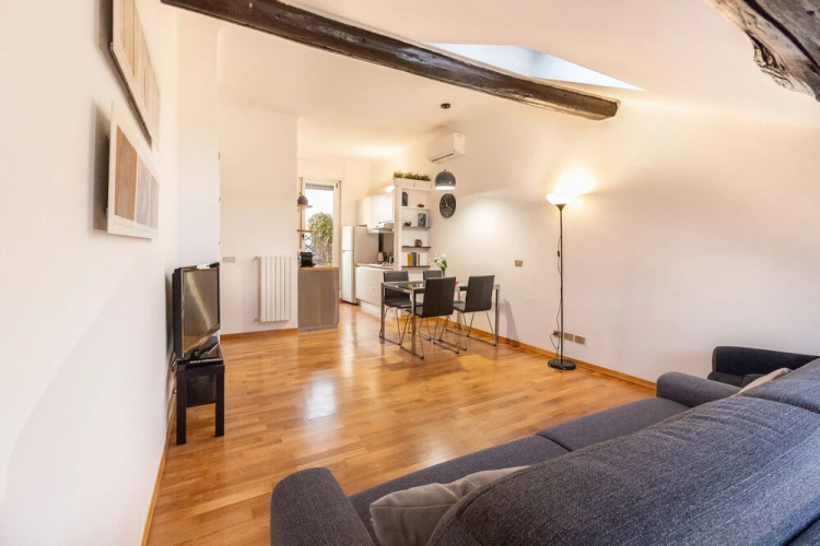 Alessia'S Flat- Isola M5