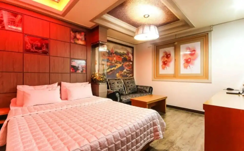 Noblesse Motel