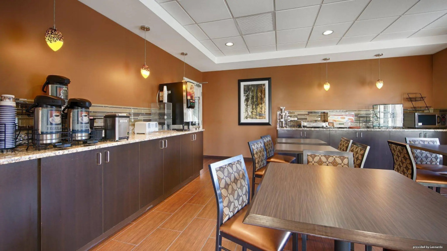 Best Western Plus College Park Hotel photo 25