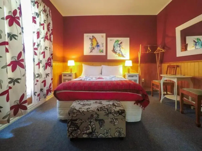 Stony River Hotel