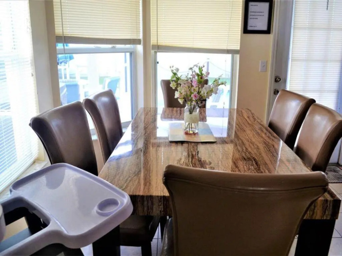 Four Corners Villas