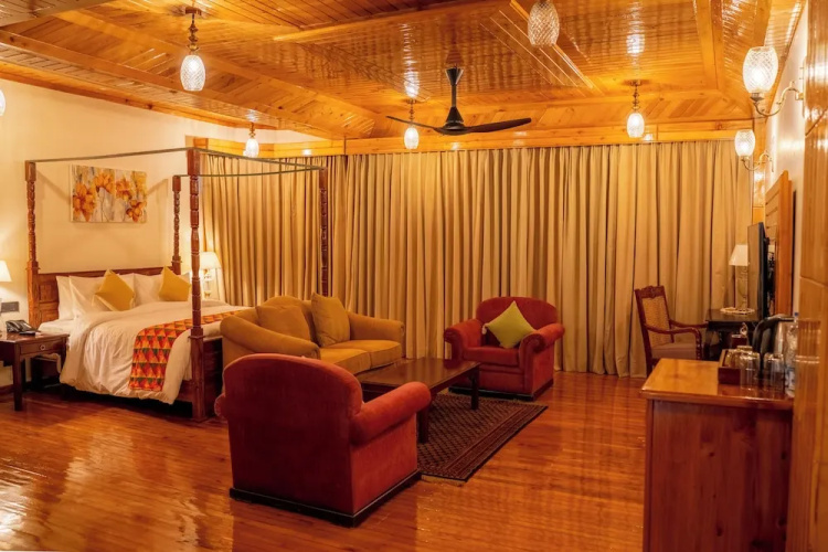 Chillaru Resort