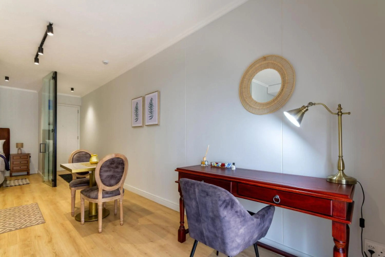 Alimama Spaces: Platinum Oaks Ellipse