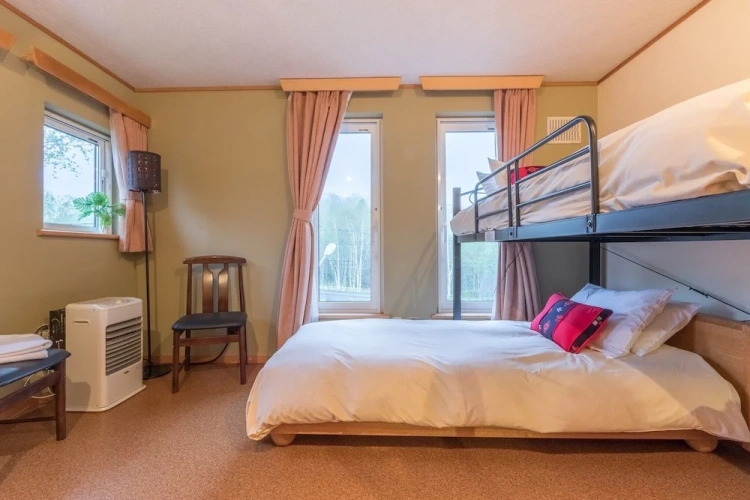 Standard Quadruple room with mountain view