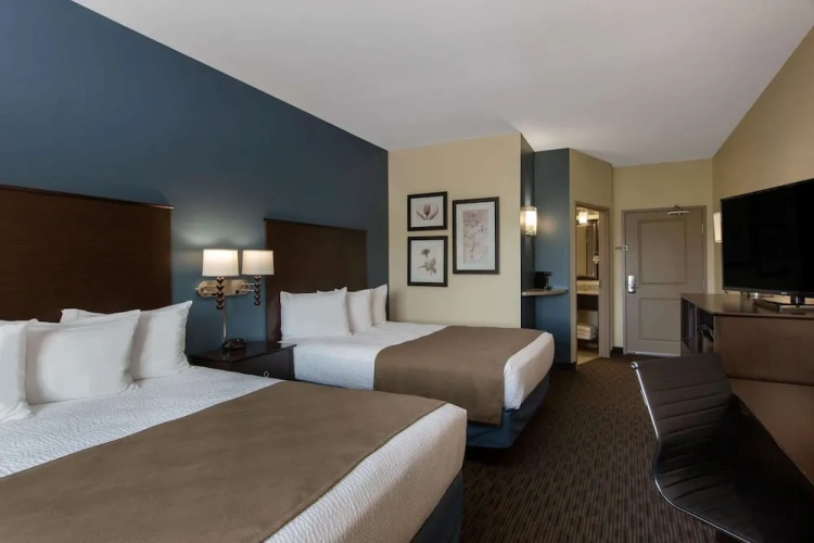 Classic Quadruple room