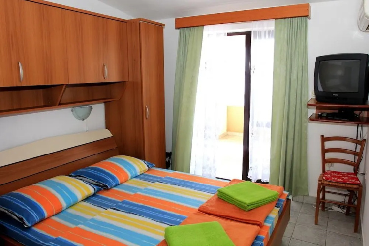 Apartments Mak