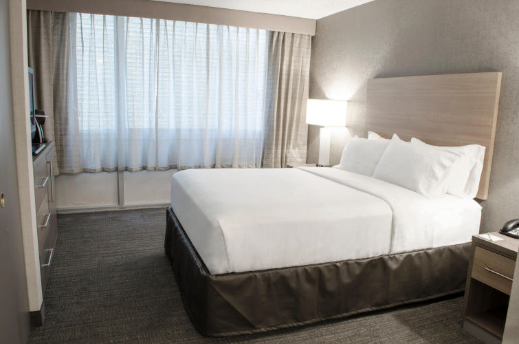 Holiday Inn Fargo by IHG